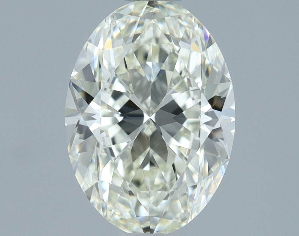 Loose Diamond - OVAL 1.35ct I VVS1: Loose Diamond - OVAL 1.35ct I VVS1 Source: Natural Shape: OVAL Carats: 1.35 Color: I Clarity: VVS1 Certification: IGI Video: