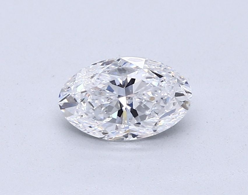 Loose Diamond - OVAL 1.07ct D SI2: Loose Diamond - OVAL 1.07ct D SI2 Source: Natural Shape: OVAL Carats: 1.07 Color: D Clarity: SI2 Certification: HRD The Diamond Depot Guarantee: All items in this auction are guaranteed to be 100% aut