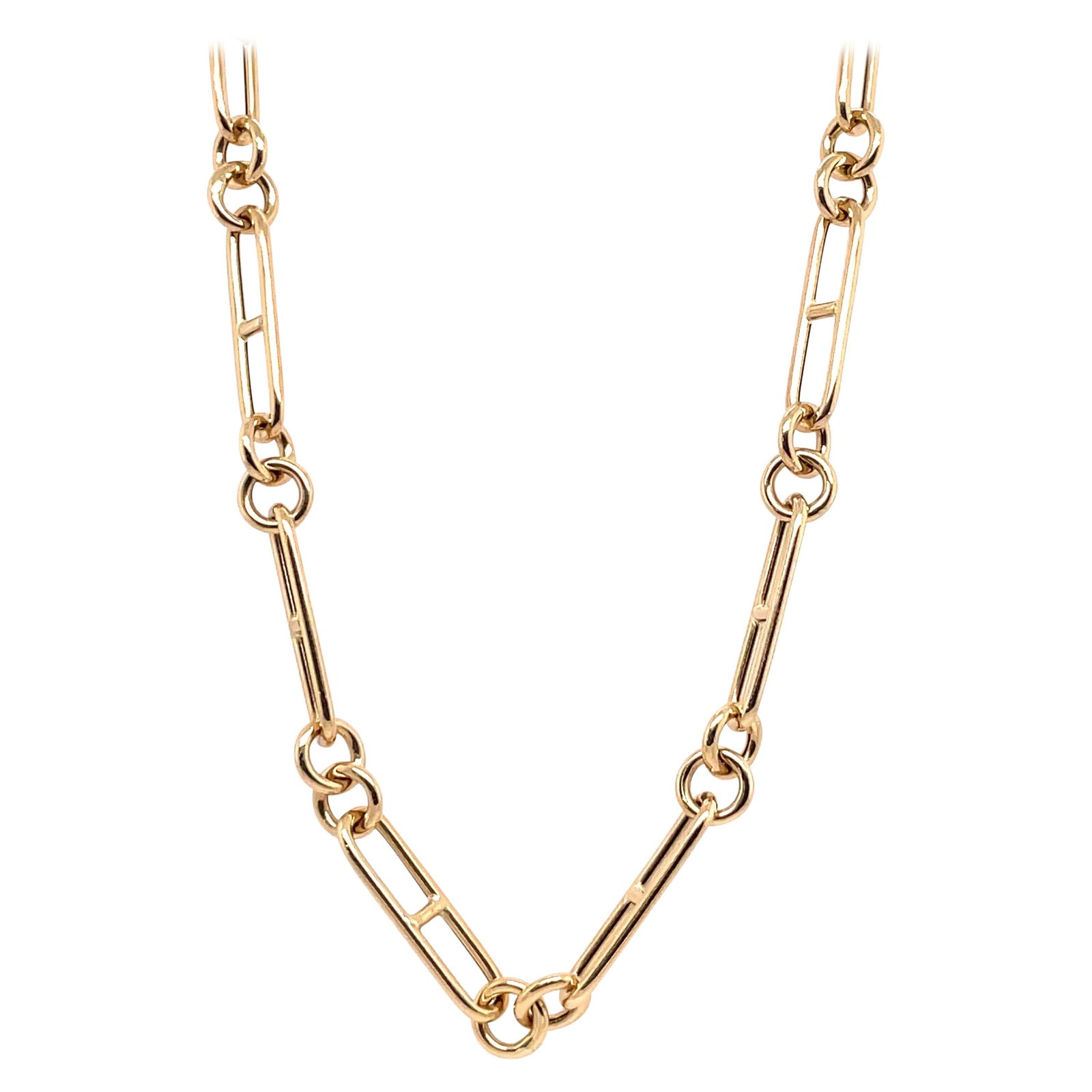 Harbor Diamonds 14K Yellow Gold Link Chain Necklace 20 in Italy: Harbor Diamonds 14K Yellow Gold Link Chain Necklace 20 in Italy This exquisite 14 Karat Yellow Gold Link Chain Necklace is a stunning piece of contemporary jewelry. Crafted in Italy, this necklace fea