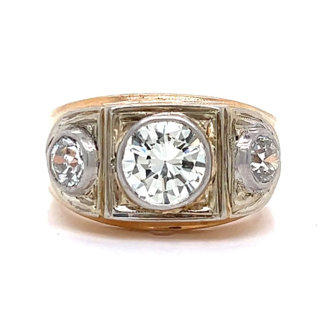 Stunning Retro 14K Rose & White Gold 2.50 Ct Diamond Ring: Stunning Retro 14K Rose & White Gold 2.50 Ct Diamond Ring This stunning Retro ring is crafted from 14K rose and white gold, showcasing a total diamond weight of 2.50 ct. It features two exquisite Old 