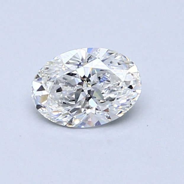 Loose Diamond - OVAL 0.54ct E SI1: Loose Diamond - OVAL 0.54ct E SI1 Source: Natural Shape: OVAL Carats: 0.54 Color: E Clarity: SI1 Certification: GIA Video: