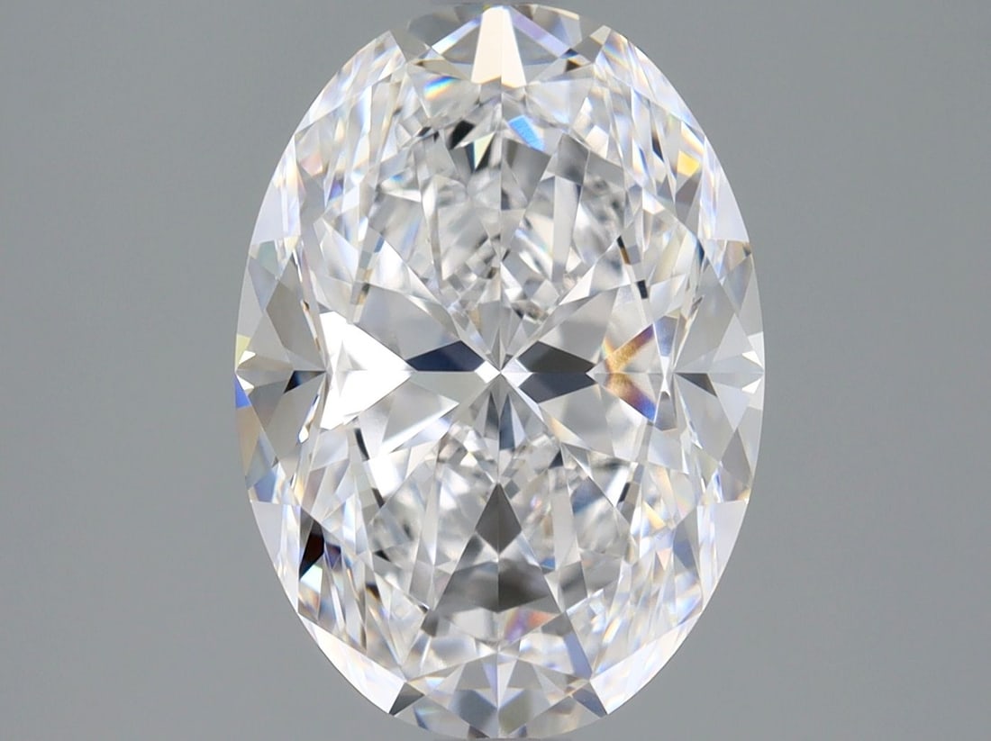 Loose Diamond - OVAL 2.2ct D IF: Loose Diamond - OVAL 2.2ct D IF Source: Natural Shape: OVAL Carats: 2.2 Color: D Clarity: IF Certification: GIA The Diamond Depot Guarantee: All items in this auction are guaranteed to be 100% authent