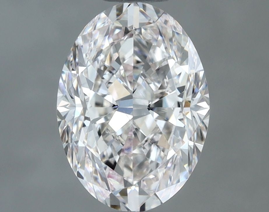 Loose Diamond - OVAL 1.31ct H VS2: Loose Diamond - OVAL 1.31ct H VS2 Source: Natural Shape: OVAL Carats: 1.31 Color: H Clarity: VS2 Certification: GIA Video: