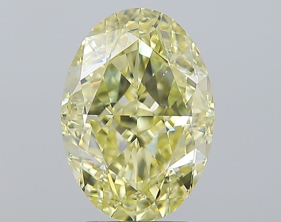 Loose Diamond - OVAL 4.0ct Fancy Yellow VS2: Loose Diamond - OVAL 4.0ct Fancy Yellow VS2 Source: Natural Shape: OVAL Carats: 4.0 Color: Fancy Yellow Certification: GIA Video: