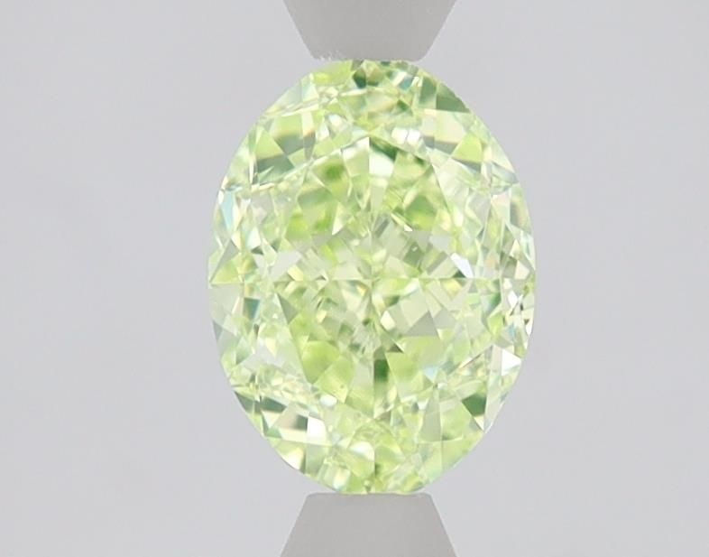 Loose Diamond - OVAL 1.0ct Fancy Intense Green VS2: Loose Diamond - OVAL 1.0ct Fancy Intense Green VS2 Source: Natural Shape: OVAL Carats: 1.0 Color: Fancy Intense Green Certification: GIA The Diamond Depot Guarantee: All items in this auction are guar