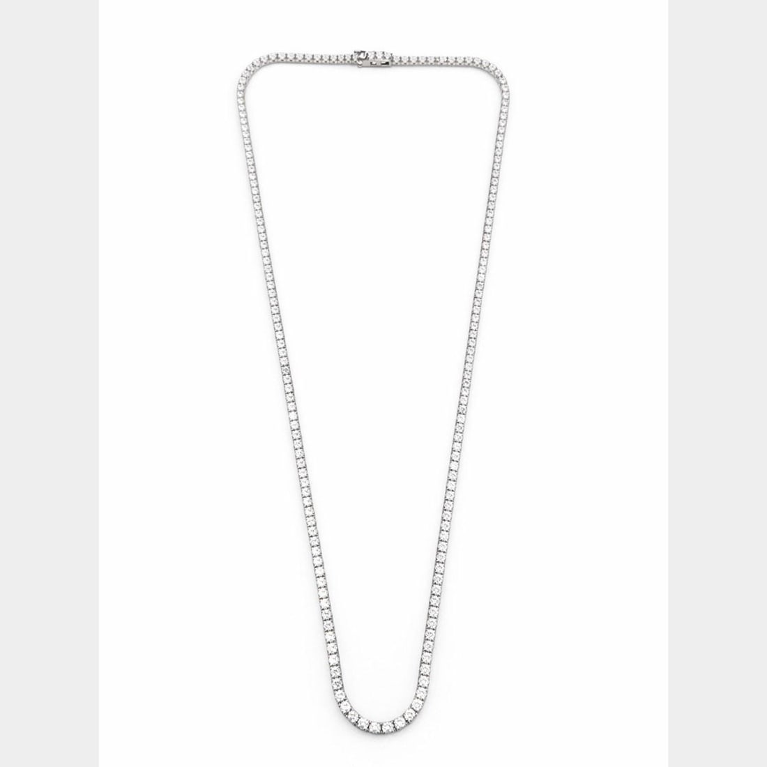 Diamond Tennis Necklace 14K White Gold 6.80 Carat 16 Inch: Diamond Tennis Necklace 14K White Gold 6.80 Carat 16 Inch This elegant tennis necklace is crafted in 14K white gold and features 187 diamonds with a total weight of approximately 6.80 carats. The diam