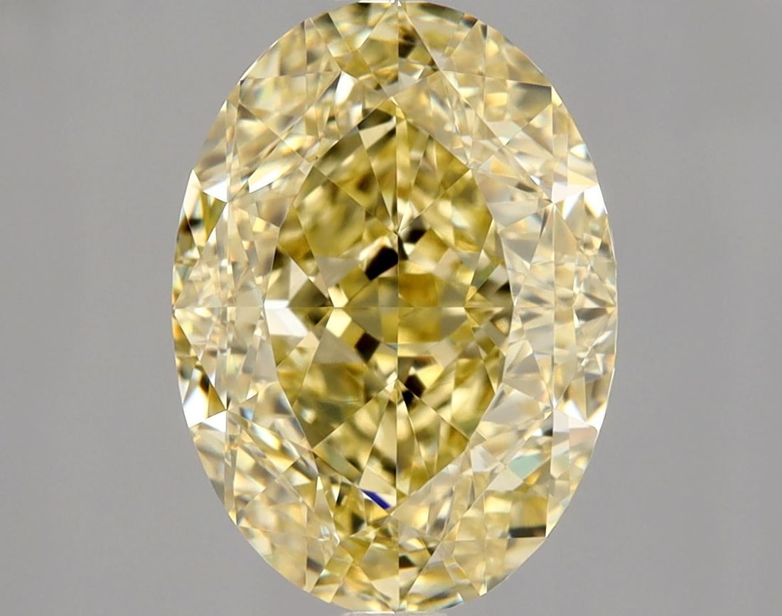 Loose Diamond - OVAL 3.03ct Fancy VVS2: Loose Diamond - OVAL 3.03ct Fancy VVS2 Source: Natural Shape: OVAL Carats: 3.03 Color: Fancy Certification: GIA Video: