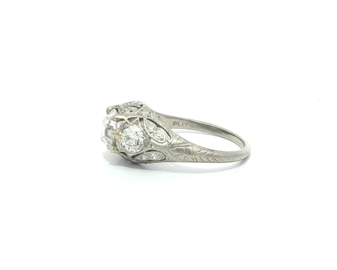 Antique Art Deco Platinum GIA Certified 1.76ctw Diamond Solitaire Ring - 7