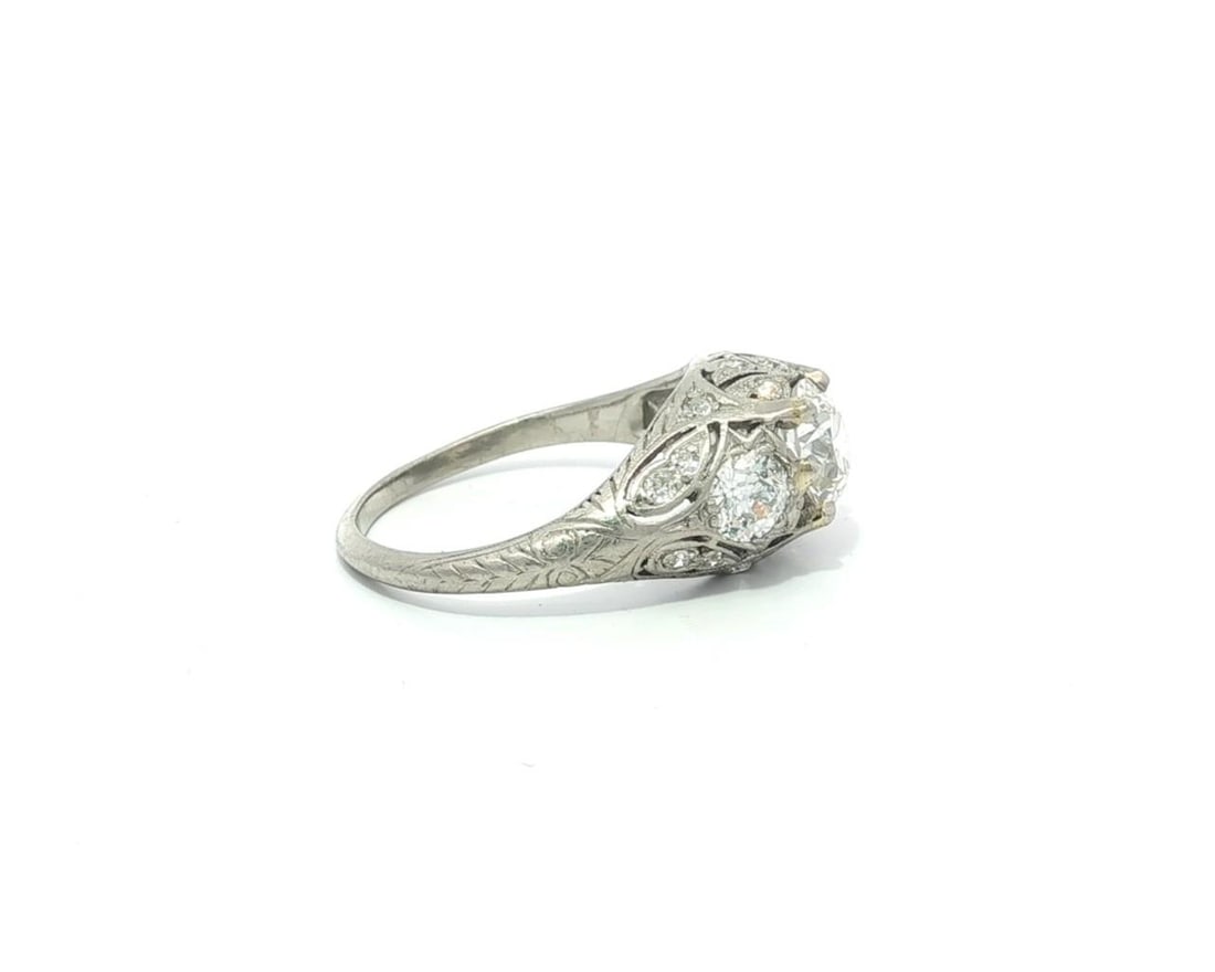 Antique Art Deco Platinum GIA Certified 1.76ctw Diamond Solitaire Ring - 9