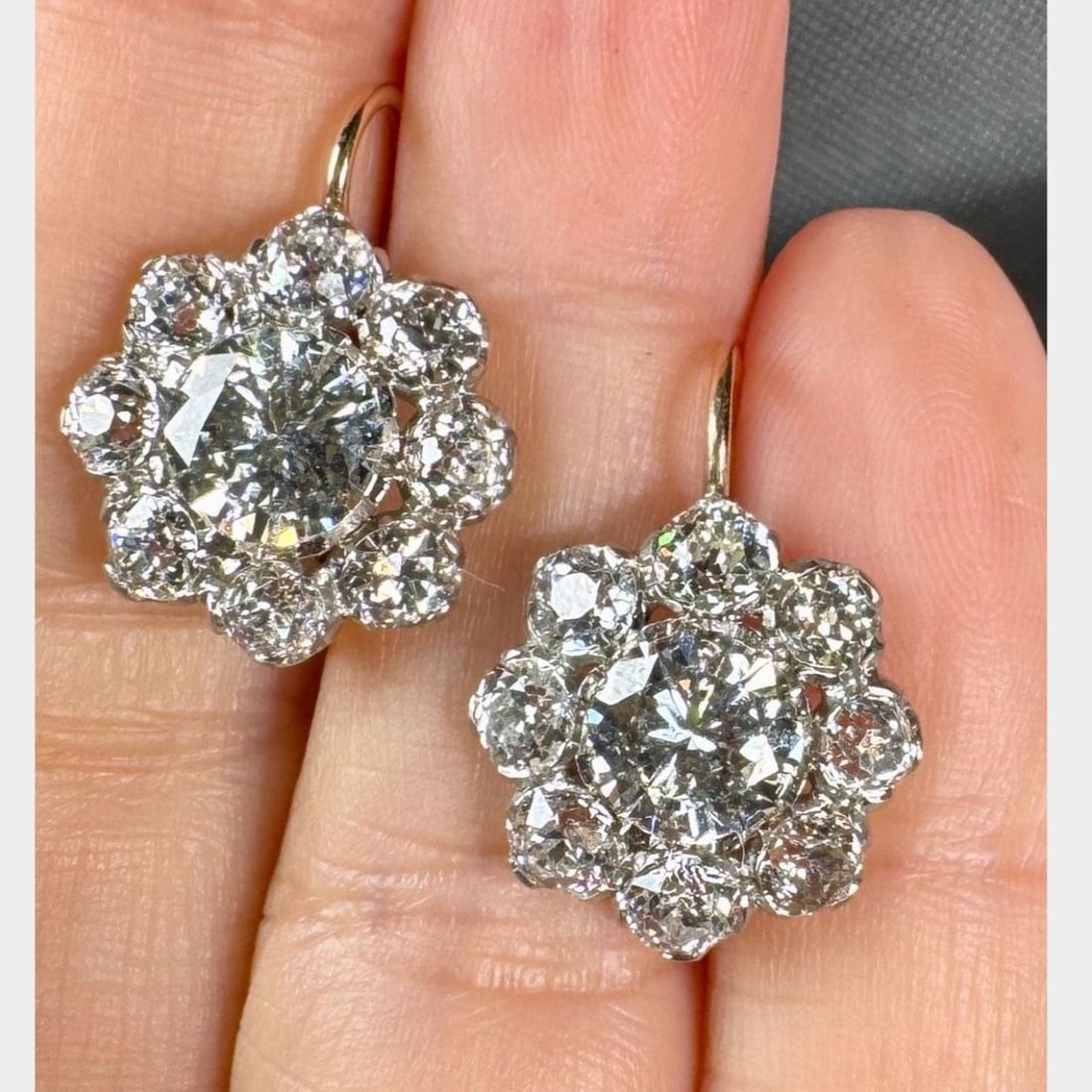 18K Yellow Gold Platinum 6.70 Ct Diamond Earrings VVS-VS Clarity (1 of 2)