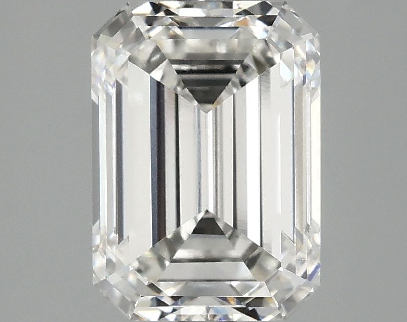 Loose Diamond - EMERALD 3.1ct F VVS2: Loose Diamond - EMERALD 3.1ct F VVS2 Source: This is a real non-mined Diamond that has been grown in a lab Shape: EMERALD Carats: 3.1 Color: F Clarity: VVS2 Certification: IGI Video: