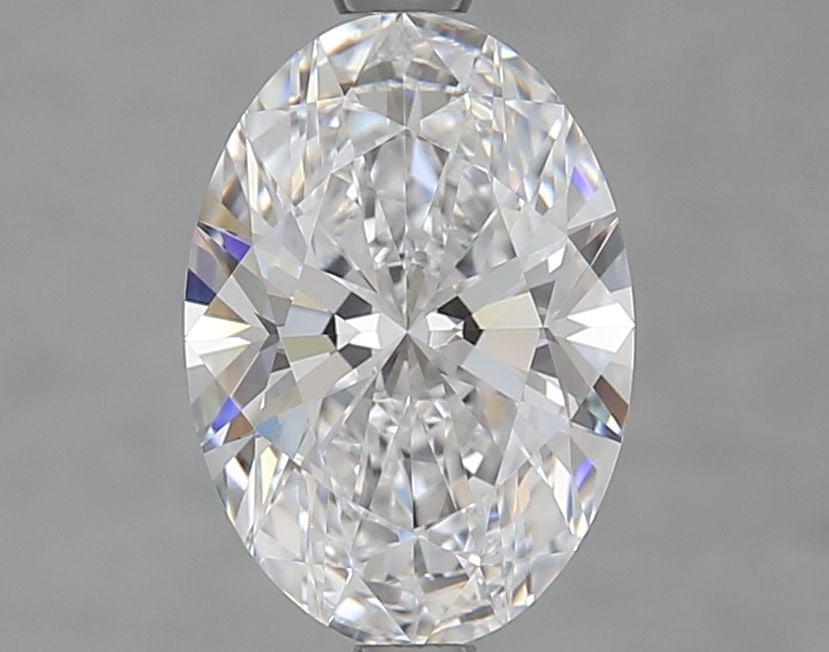 Loose Diamond - OVAL 2.21ct D VVS1: Loose Diamond - OVAL 2.21ct D VVS1 Source: This is a real non-mined Diamond that has been grown in a lab Shape: OVAL Carats: 2.21 Color: D Clarity: VVS1 Certification: GIA Video: