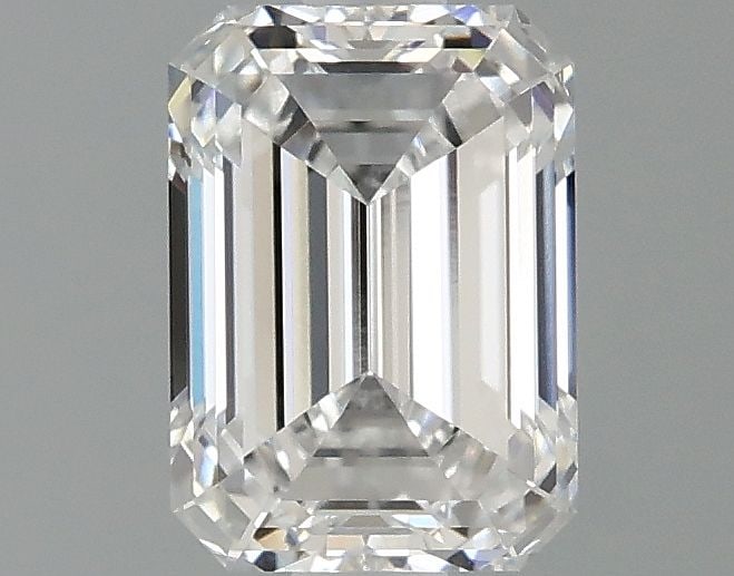 Loose Diamond - EMERALD 0.99ct D VS1: Loose Diamond - EMERALD 0.99ct D VS1 Source: This is a real non-mined Diamond that has been grown in a lab Shape: EMERALD Carats: 0.99 Color: D Clarity: VS1 Certification: IGI Video: