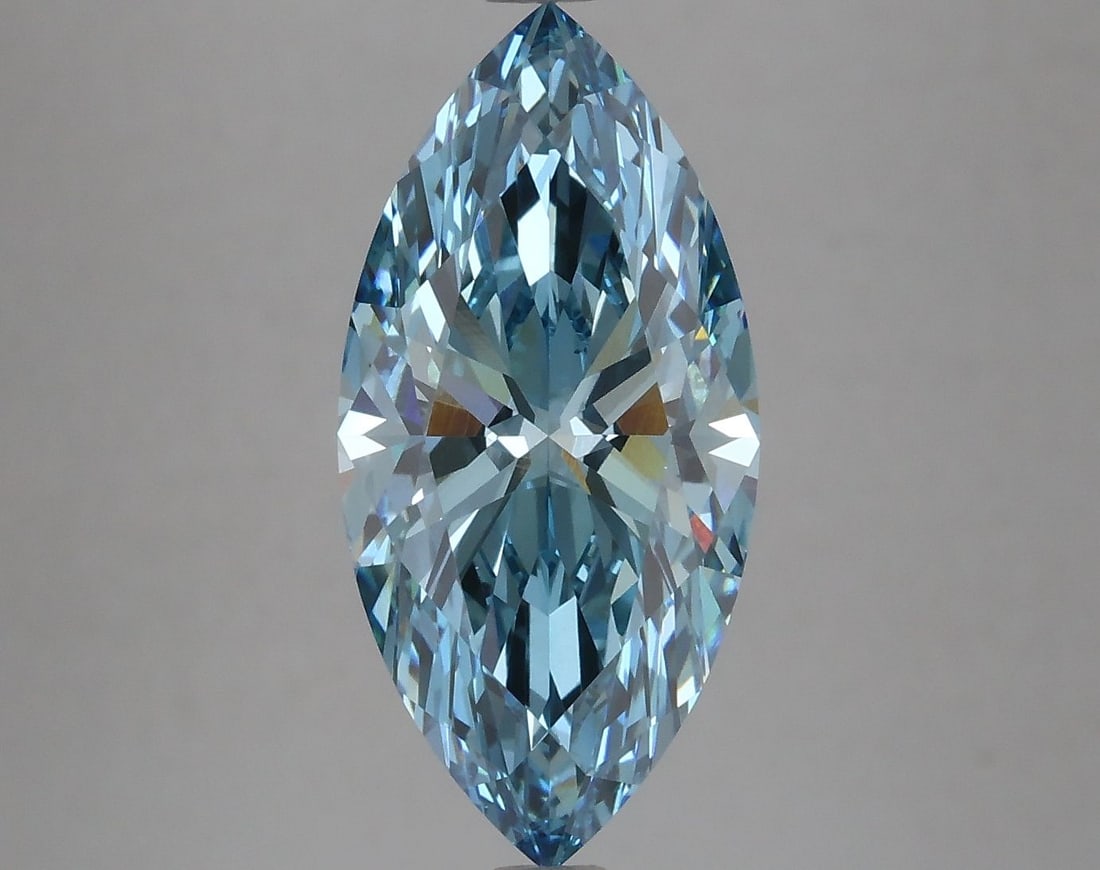 Loose Diamond - MARQUISE 3.69ct Fancy Vivid Blue VS1: Loose Diamond - MARQUISE 3.69ct Fancy Vivid Blue VS1 Source: This is a real non-mined Diamond that has been grown in a lab Shape: MARQUISE Carats: 3.69 Color: Fancy Vivid Blue Certification: IGI Video