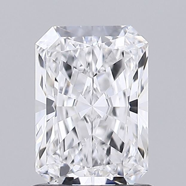 Loose Diamond - RADIANT 1.12ct E VVS2: Loose Diamond - RADIANT 1.12ct E VVS2 Source: This is a real non-mined Diamond that has been grown in a lab Shape: RADIANT Carats: 1.12 Color: E Clarity: VVS2 Certification: IGI Video: