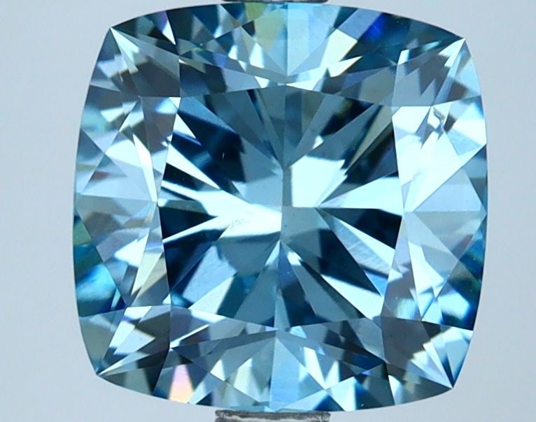 Loose Diamond - CUSHION BRILLIANT 2.69ct Fancy Vivid Blue VS1: Loose Diamond - CUSHION BRILLIANT 2.69ct Fancy Vivid Blue VS1 Source: This is a real non-mined Diamond that has been grown in a lab Shape: CUSHION BRILLIANT Carats: 2.69 Color: Fancy Vivid Blue Certif