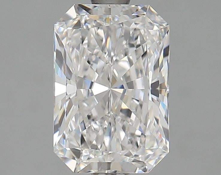 Loose Diamond - RADIANT 2.04ct D VVS2: Loose Diamond - RADIANT 2.04ct D VVS2 Source: This is a real non-mined Diamond that has been grown in a lab Shape: RADIANT Carats: 2.04 Color: D Clarity: VVS2 Certification: GIA Video:
