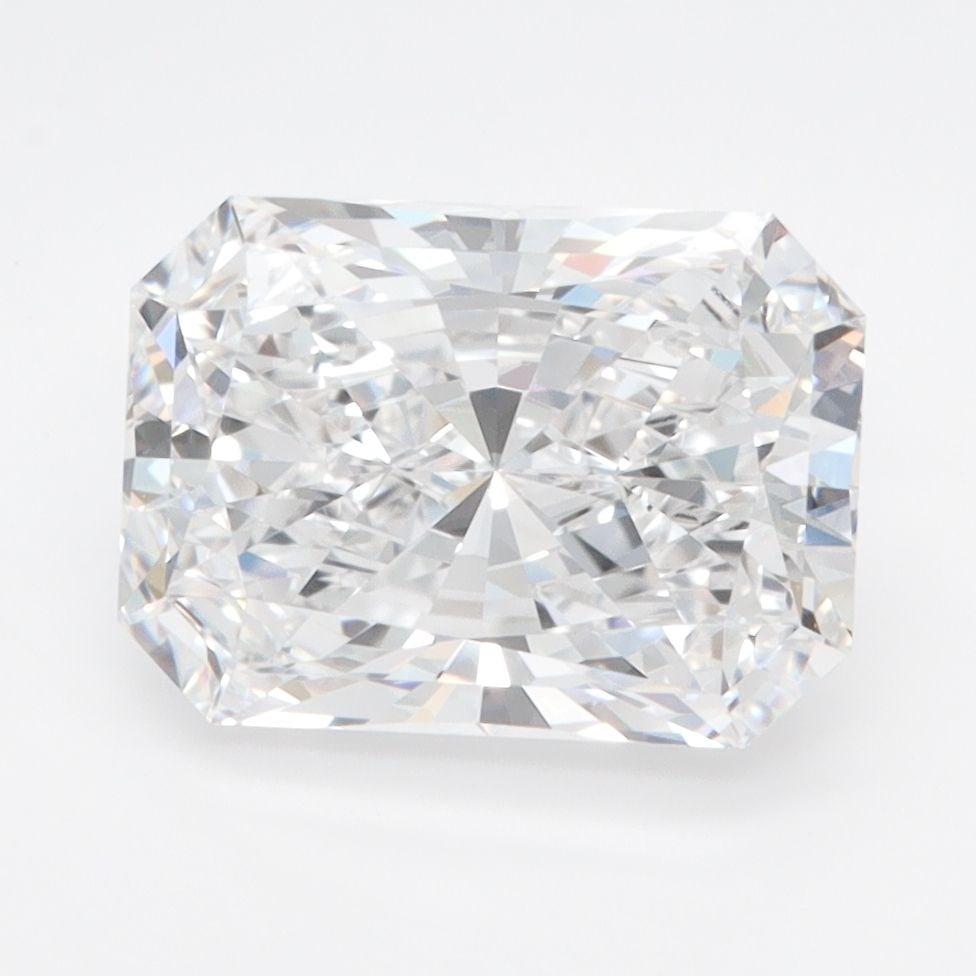 Loose Diamond - RADIANT 3.07ct D IF: Loose Diamond - RADIANT 3.07ct D IF Source: This is a real non-mined Diamond that has been grown in a lab Shape: RADIANT Carats: 3.07 Color: D Clarity: IF Certification: IGI The Diamond Depot Guarante
