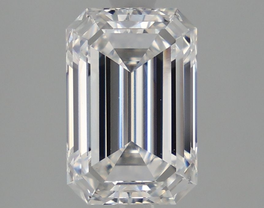 Loose Diamond - EMERALD 3.02ct E VVS2: Loose Diamond - EMERALD 3.02ct E VVS2 Source: This is a real non-mined Diamond that has been grown in a lab Shape: EMERALD Carats: 3.02 Color: E Clarity: VVS2 Certification: IGI Video: