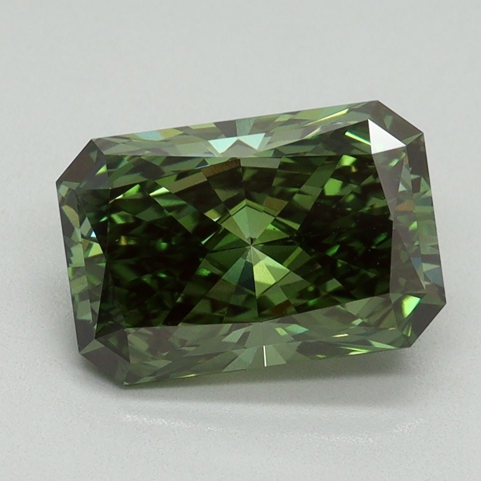 Loose Diamond - RADIANT 2.51ct Fancy Vivid Green VS1: Loose Diamond - RADIANT 2.51ct Fancy Vivid Green VS1 Source: This is a real non-mined Diamond that has been grown in a lab Shape: RADIANT Carats: 2.51 Color: Fancy Vivid Green Certification: IGI Video
