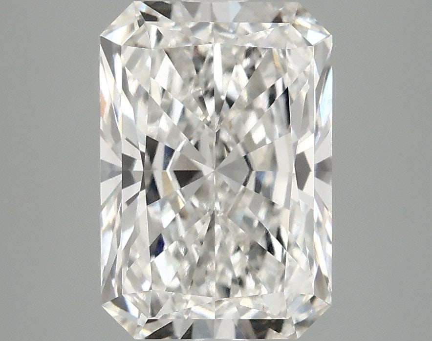 Loose Diamond - RADIANT 3.05ct G VVS2: Loose Diamond - RADIANT 3.05ct G VVS2 Source: This is a real non-mined Diamond that has been grown in a lab Shape: RADIANT Carats: 3.05 Color: G Clarity: VVS2 Certification: IGI Video: