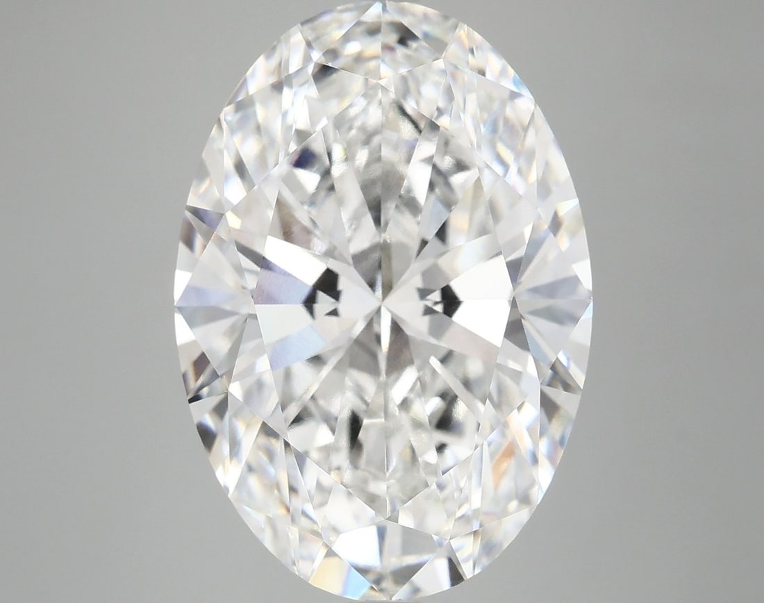 Loose Diamond - OVAL 10.56ct E VVS2: Loose Diamond - OVAL 10.56ct E VVS2 Source: This is a real non-mined Diamond that has been grown in a lab Shape: OVAL Carats: 10.56 Color: E Clarity: VVS2 Certification: IGI Video: