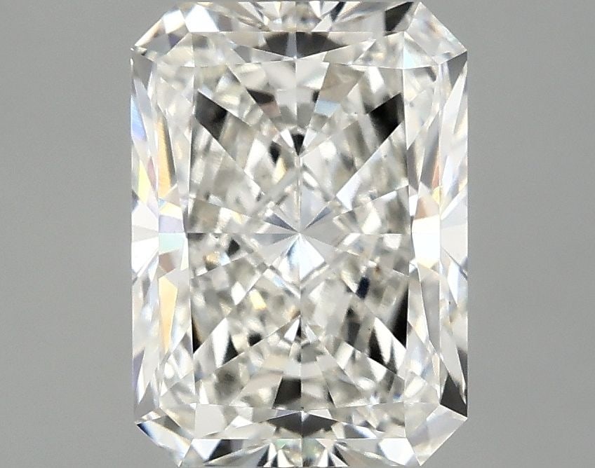 Loose Diamond - RADIANT 3.0ct G VS1: Loose Diamond - RADIANT 3.0ct G VS1 Source: This is a real non-mined Diamond that has been grown in a lab Shape: RADIANT Carats: 3.0 Color: G Clarity: VS1 Certification: IGI Video:
