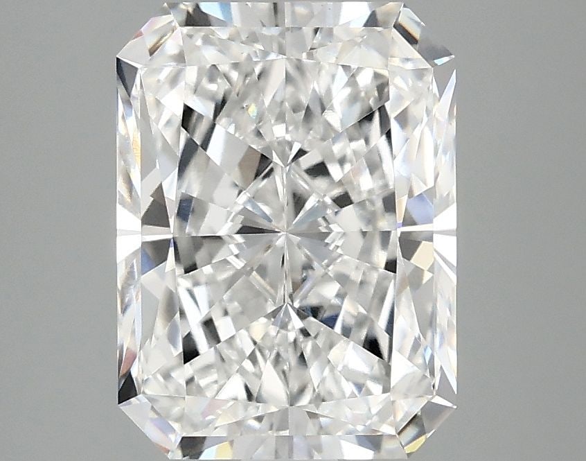 Loose Diamond - RADIANT 3.05ct E VS1: Loose Diamond - RADIANT 3.05ct E VS1 Source: This is a real non-mined Diamond that has been grown in a lab Shape: RADIANT Carats: 3.05 Color: E Clarity: VS1 Certification: IGI Video: