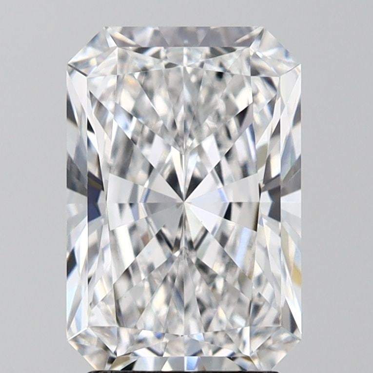 Loose Diamond - RADIANT 3.02ct D VVS2: Loose Diamond - RADIANT 3.02ct D VVS2 Source: This is a real non-mined Diamond that has been grown in a lab Shape: RADIANT Carats: 3.02 Color: D Clarity: VVS2 Certification: IGI Video: