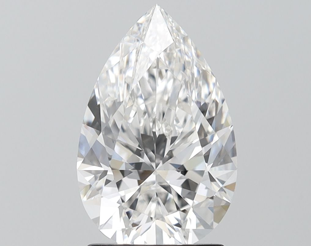 Loose Diamond - PEAR 2.51ct F VVS1: Loose Diamond - PEAR 2.51ct F VVS1 Source: This is a real non-mined Diamond that has been grown in a lab Shape: PEAR Carats: 2.51 Color: F Clarity: VVS1 Certification: IGI Video:
