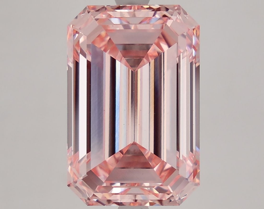 Loose Diamond - EMERALD 7.53ct Fancy Intense Pink VS1: Loose Diamond - EMERALD 7.53ct Fancy Intense Pink VS1 Source: This is a real non-mined Diamond that has been grown in a lab Shape: EMERALD Carats: 7.53 Color: Fancy Intense Pink Certification: IGI Vid