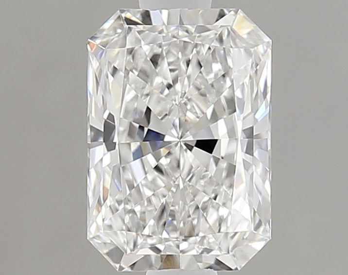 Loose Diamond - RADIANT 1.24ct E VVS2: Loose Diamond - RADIANT 1.24ct E VVS2 Source: This is a real non-mined Diamond that has been grown in a lab Shape: RADIANT Carats: 1.24 Color: E Clarity: VVS2 Certification: IGI Video: