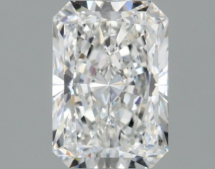 Loose Diamond - RADIANT 1.57ct E VVS2: Loose Diamond - RADIANT 1.57ct E VVS2 Source: This is a real non-mined Diamond that has been grown in a lab Shape: RADIANT Carats: 1.57 Color: E Clarity: VVS2 Certification: IGI Video: