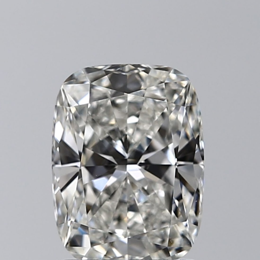 Loose Diamond - CUSHION MODIFIED 1.51ct G VVS2: Loose Diamond - CUSHION MODIFIED 1.51ct G VVS2 Source: This is a real non-mined Diamond that has been grown in a lab Shape: CUSHION MODIFIED Carats: 1.51 Color: G Clarity: VVS2 Certification: GIA Vide