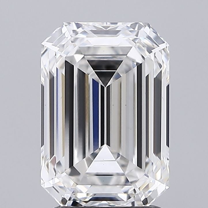 Loose Diamond - EMERALD 2.61ct F VVS2: Loose Diamond - EMERALD 2.61ct F VVS2 Source: This is a real non-mined Diamond that has been grown in a lab Shape: EMERALD Carats: 2.61 Color: F Clarity: VVS2 Certification: IGI Video: