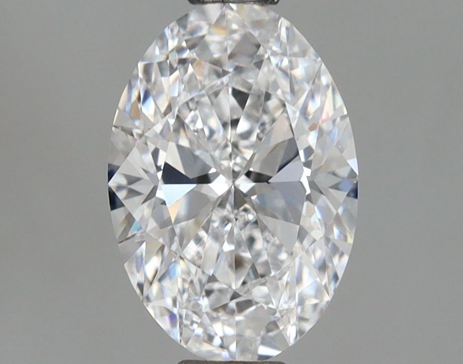 Loose Diamond - OVAL 1.22ct D VVS2: Loose Diamond - OVAL 1.22ct D VVS2 Source: This is a real non-mined Diamond that has been grown in a lab Shape: OVAL Carats: 1.22 Color: D Clarity: VVS2 Certification: IGI Video: