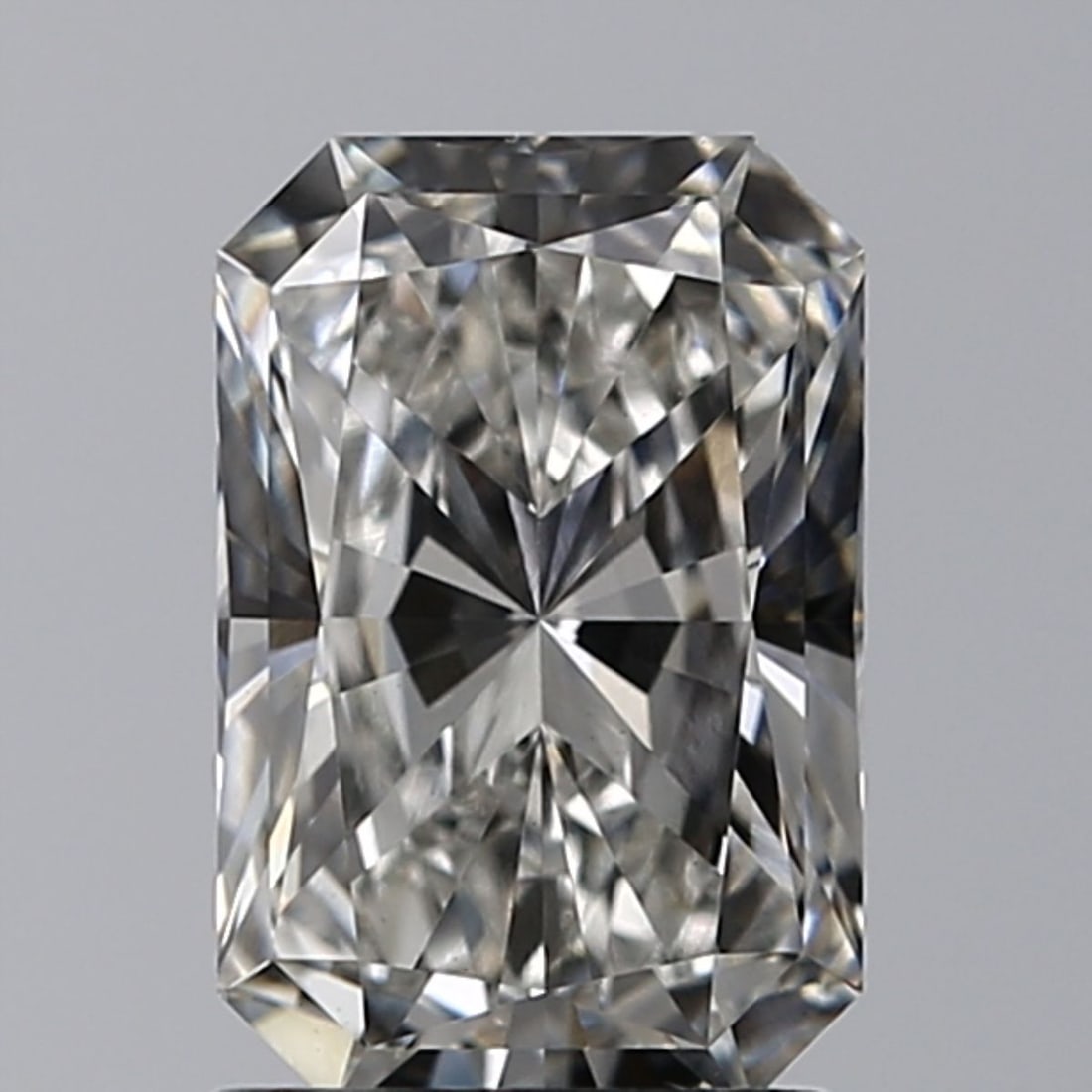Loose Diamond - RADIANT 1.5ct H VVS2: Loose Diamond - RADIANT 1.5ct H VVS2 Source: This is a real non-mined Diamond that has been grown in a lab Shape: RADIANT Carats: 1.5 Color: H Clarity: VVS2 Certification: IGI Video: