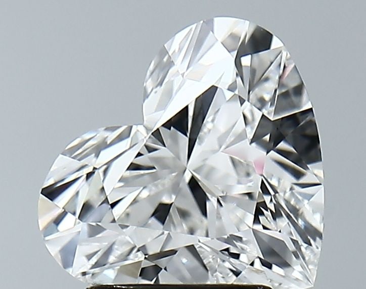 Loose Diamond - HEART 2.24ct E VVS2: Loose Diamond - HEART 2.24ct E VVS2 Source: This is a real non-mined Diamond that has been grown in a lab Shape: HEART Carats: 2.24 Color: E Clarity: VVS2 Certification: IGI Video: