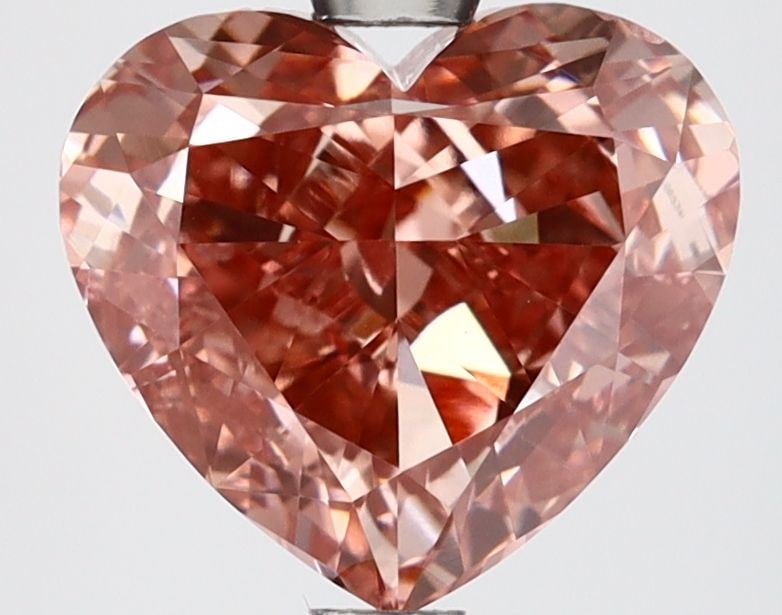 Loose Diamond - HEART 3.16ct Fancy Vivid Pink VS1: Loose Diamond - HEART 3.16ct Fancy Vivid Pink VS1 Source: This is a real non-mined Diamond that has been grown in a lab Shape: HEART Carats: 3.16 Color: Fancy Vivid Pink Certification: IGI Video: