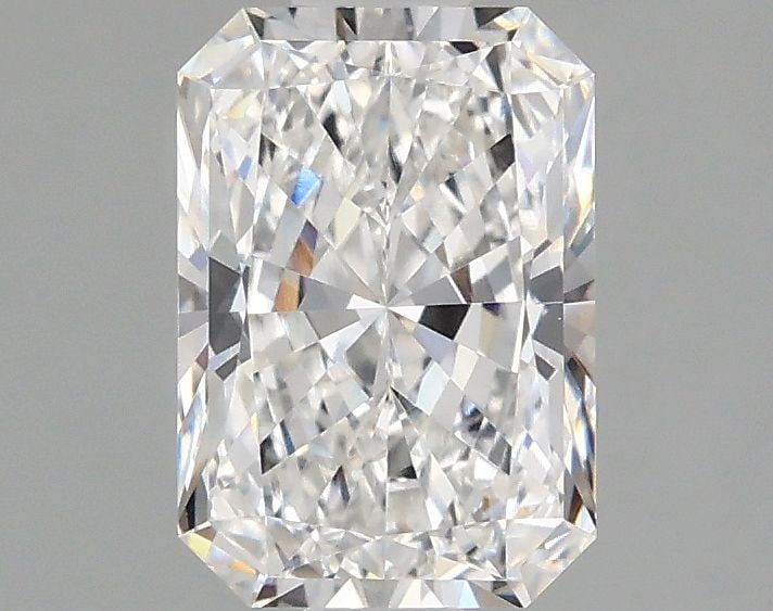 Loose Diamond - RADIANT 1.58ct E VVS1: Loose Diamond - RADIANT 1.58ct E VVS1 Source: This is a real non-mined Diamond that has been grown in a lab Shape: RADIANT Carats: 1.58 Color: E Clarity: VVS1 Certification: IGI Video:
