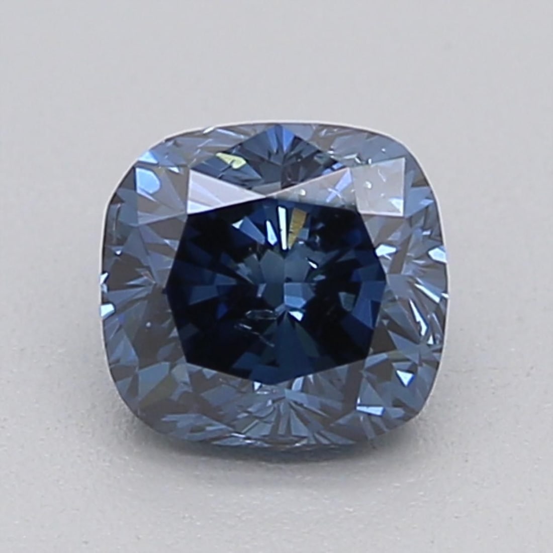 Loose Diamond - CUSHION MODIFIED 0.37ct Fancy Vivid Blue SI2: Loose Diamond - CUSHION MODIFIED 0.37ct Fancy Vivid Blue SI2 Source: This is a real non-mined Diamond that has been grown in a lab Shape: CUSHION MODIFIED Carats: 0.37 Color: Fancy Vivid Blue Certific