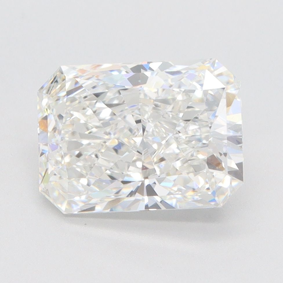 Loose Diamond - RADIANT 2.71ct F IF: Loose Diamond - RADIANT 2.71ct F IF Source: This is a real non-mined Diamond that has been grown in a lab Shape: RADIANT Carats: 2.71 Color: F Clarity: IF Certification: IGI Video: