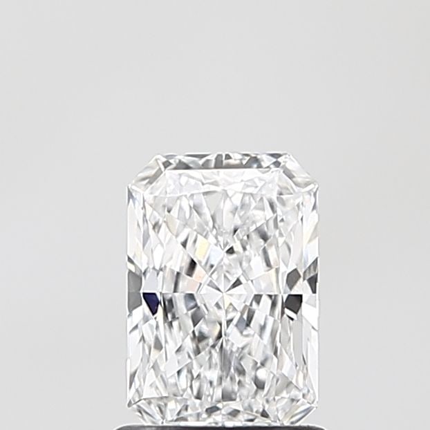 Loose Diamond - RADIANT 0.94ct D VVS2: Loose Diamond - RADIANT 0.94ct D VVS2 Source: This is a real non-mined Diamond that has been grown in a lab Shape: RADIANT Carats: 0.94 Color: D Clarity: VVS2 Certification: IGI Video: