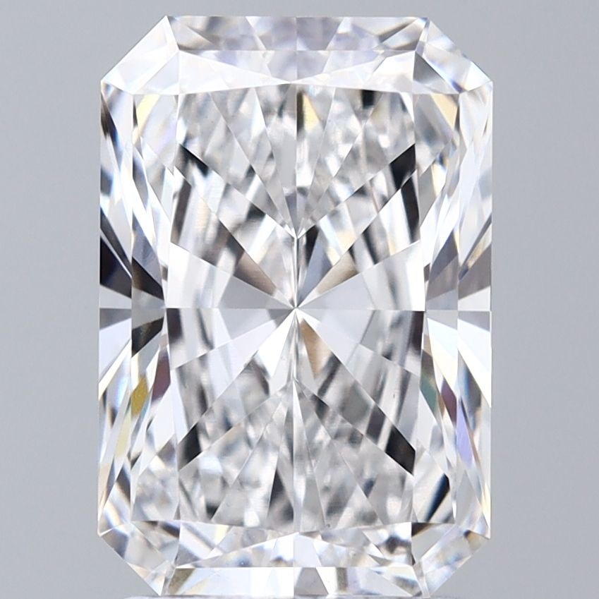 Loose Diamond - RADIANT 2.51ct D VVS2: Loose Diamond - RADIANT 2.51ct D VVS2 Source: This is a real non-mined Diamond that has been grown in a lab Shape: RADIANT Carats: 2.51 Color: D Clarity: VVS2 Certification: IGI Video: