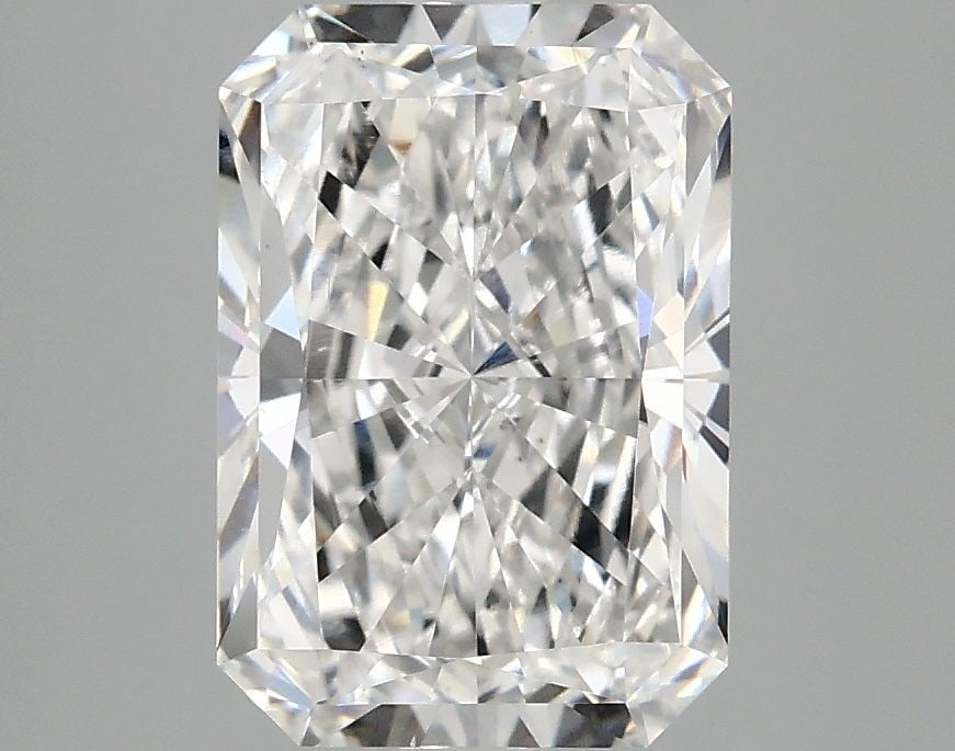 Loose Diamond - RADIANT 2.79ct F VS2: Loose Diamond - RADIANT 2.79ct F VS2 Source: This is a real non-mined Diamond that has been grown in a lab Shape: RADIANT Carats: 2.79 Color: F Clarity: VS2 Certification: IGI The Diamond Depot Guaran
