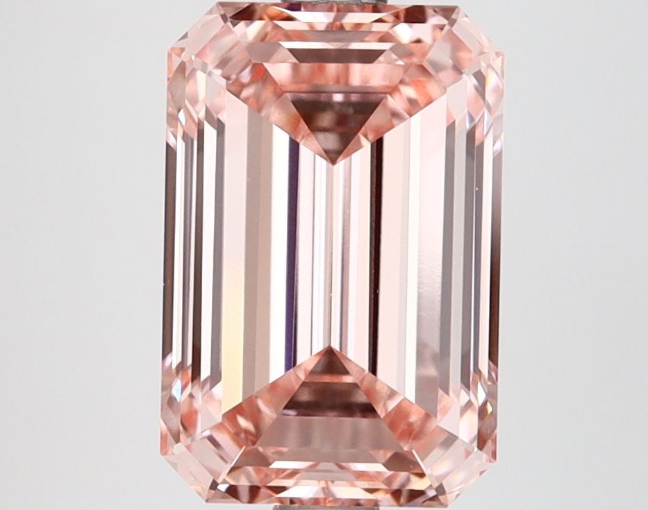 Loose Diamond - EMERALD 3.01ct Fancy Intense Pink VVS2: Loose Diamond - EMERALD 3.01ct Fancy Intense Pink VVS2 Source: This is a real non-mined Diamond that has been grown in a lab Shape: EMERALD Carats: 3.01 Color: Fancy Intense Pink Certification: IGI