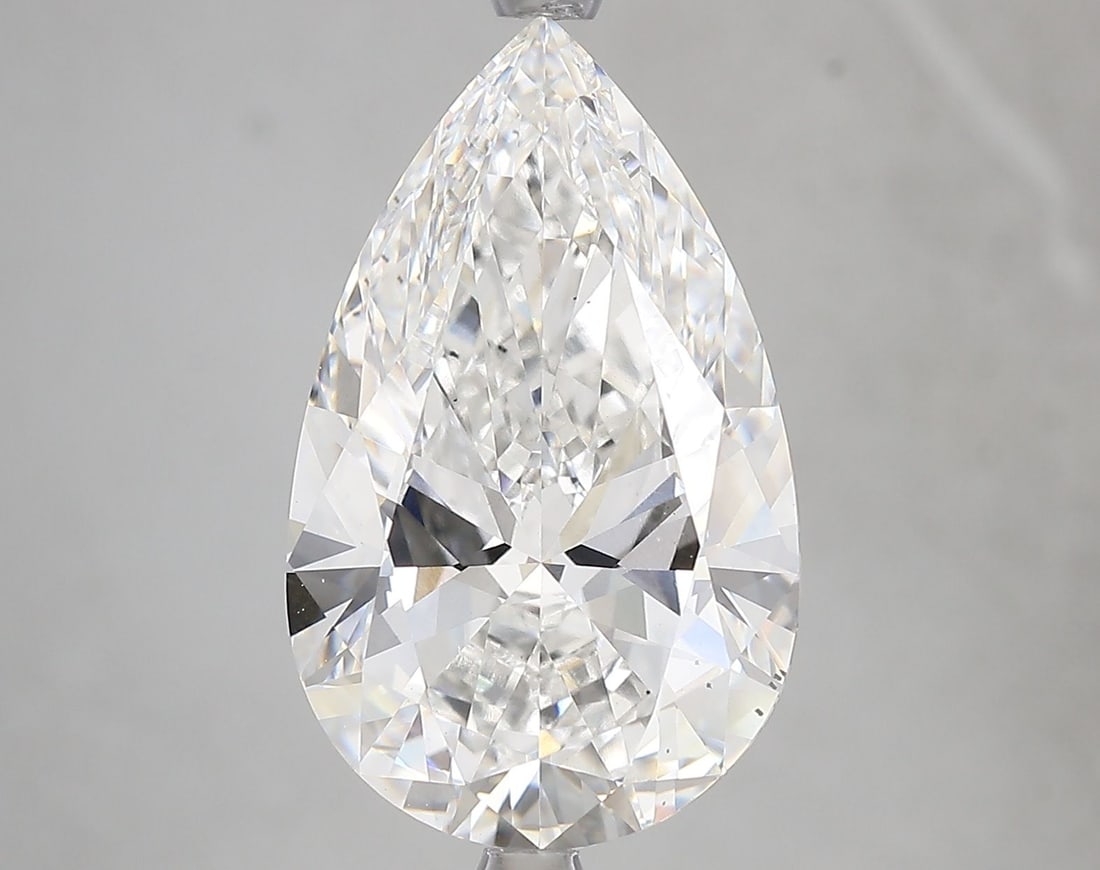 Loose Diamond - PEAR 7.02ct F VS2: Loose Diamond - PEAR 7.02ct F VS2 Source: This is a real non-mined Diamond that has been grown in a lab Shape: PEAR Carats: 7.02 Color: F Clarity: VS2 Certification: IGI Video: