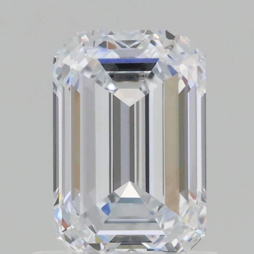 Loose Diamond - EMERALD 1.08ct E VVS1: Loose Diamond - EMERALD 1.08ct E VVS1 Source: This is a real non-mined Diamond that has been grown in a lab Shape: EMERALD Carats: 1.08 Color: E Clarity: VVS1 Certification: IGI Video: