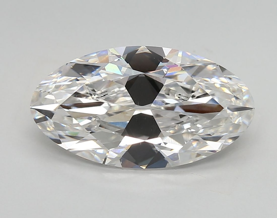 Loose Diamond - OVAL 4.01ct E VVS2: Loose Diamond - OVAL 4.01ct E VVS2 Source: This is a real non-mined Diamond that has been grown in a lab Shape: OVAL Carats: 4.01 Color: E Clarity: VVS2 Certification: IGI Video: