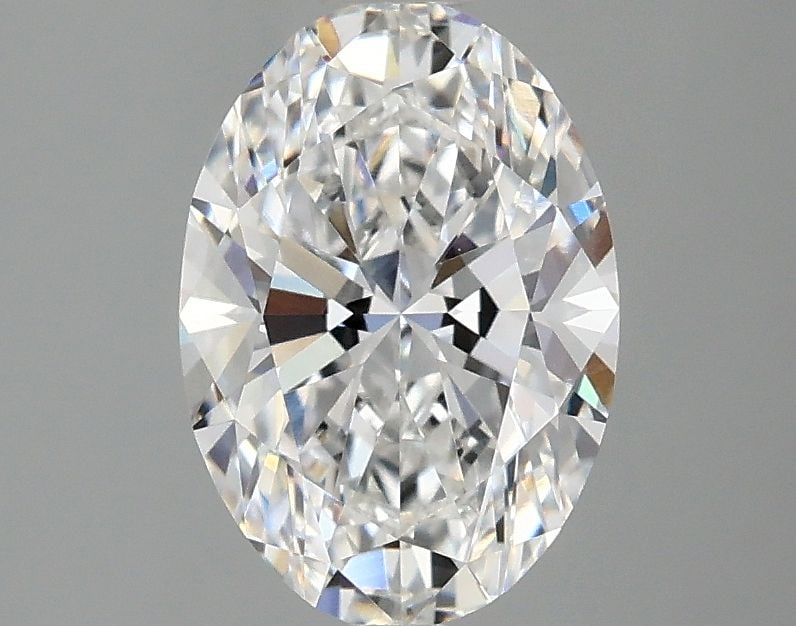 Loose Diamond - OVAL 1.57ct D VVS2: Loose Diamond - OVAL 1.57ct D VVS2 Source: This is a real non-mined Diamond that has been grown in a lab Shape: OVAL Carats: 1.57 Color: D Clarity: VVS2 Certification: IGI Video: Video Link The